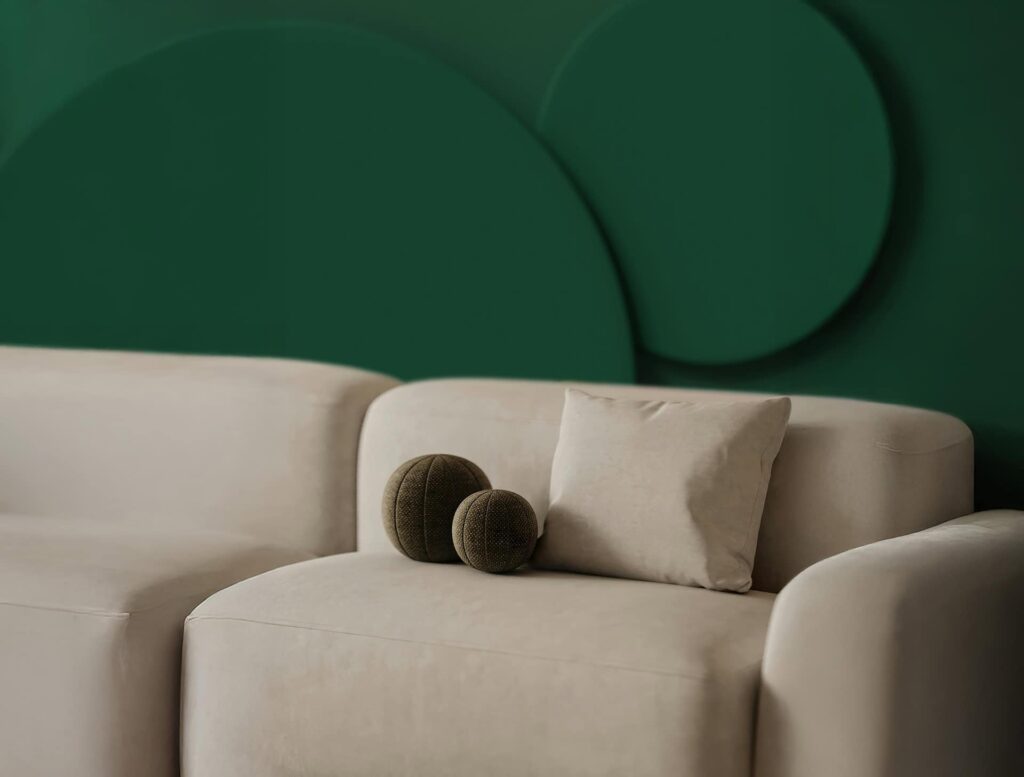 Alna Design® offering free online lessons to help beginners discover the basics of interior decorating and French-inspired interior design.